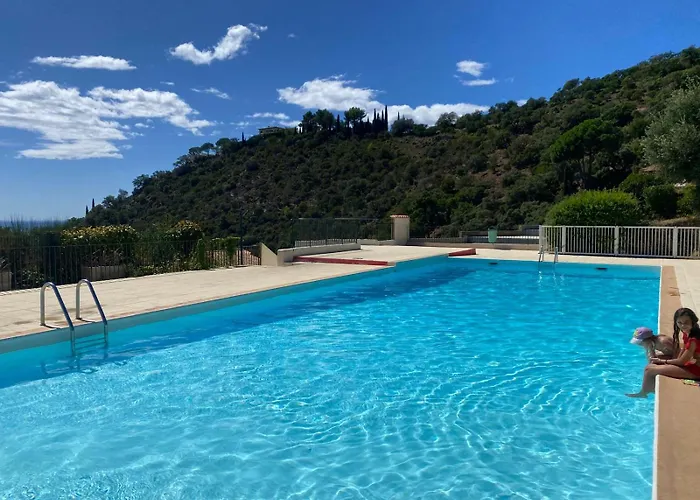 Location Vacance Vue Mer 4 A 6 Personnes